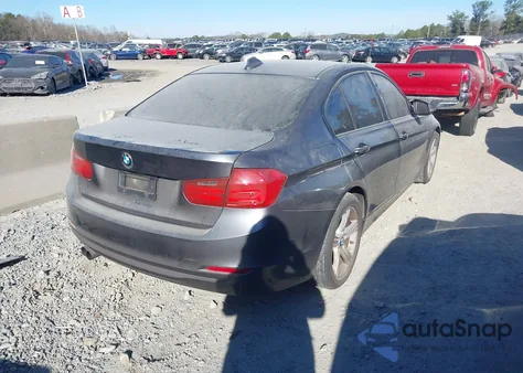 2013 BMW 328I z USA, uszkodzony, nr VIN WBA3A5C54DF358314